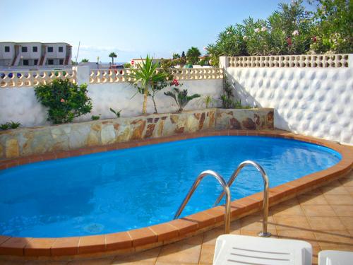 f07b5a64-9403-436b-9172-84ff6ba63f59