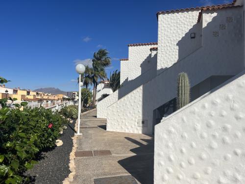 dd3c9f96-5d94-42a3-abd9-e17f31c2ebfb