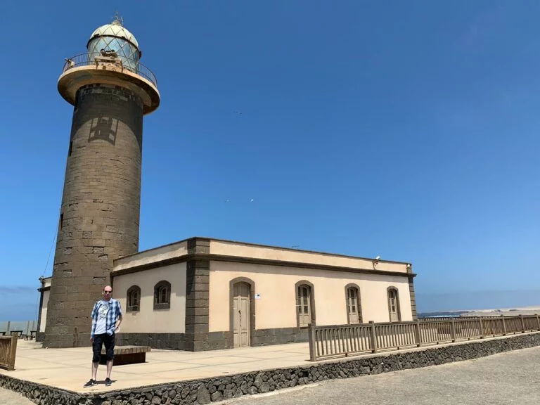 Der 19 Meter hohe Leuchtturm von Punta Jandia
